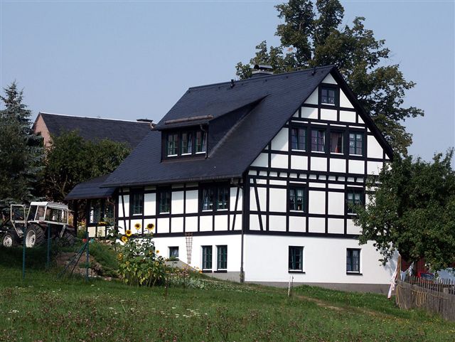 Ansicht FH 150 mit Keller