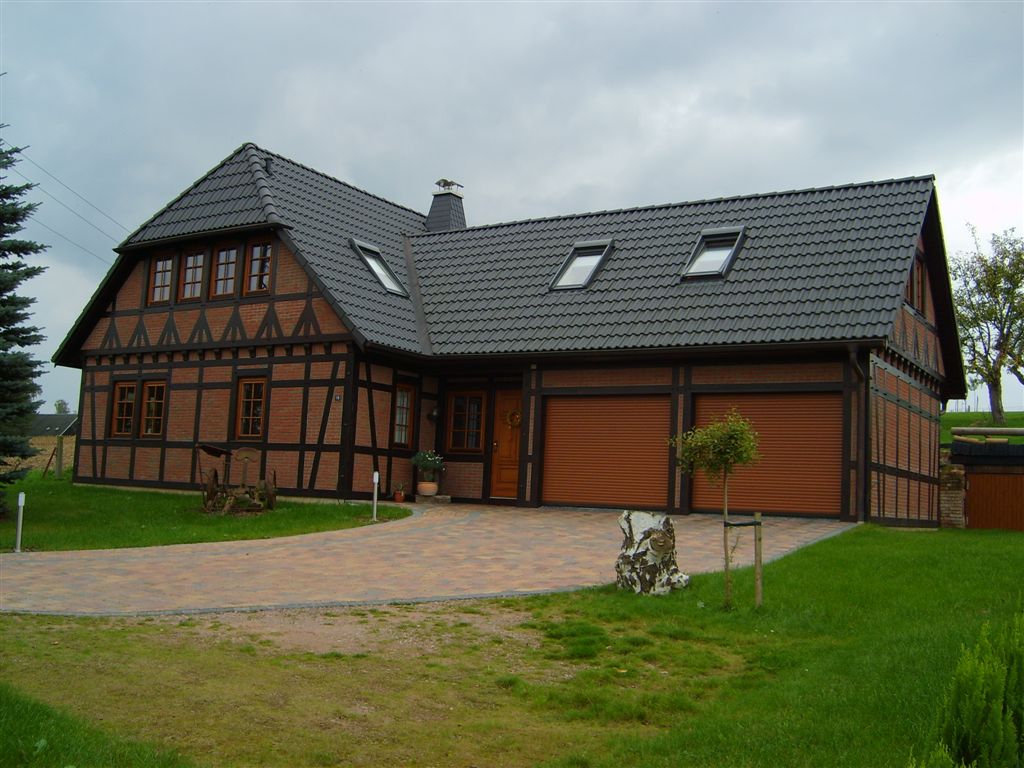 Ansicht FH 175 mit Doppelgarage